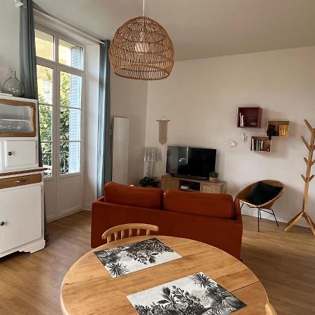 Appartement Calme Avec Balcons & Vue Sur Thermes Vichy Zewnętrze zdjęcie