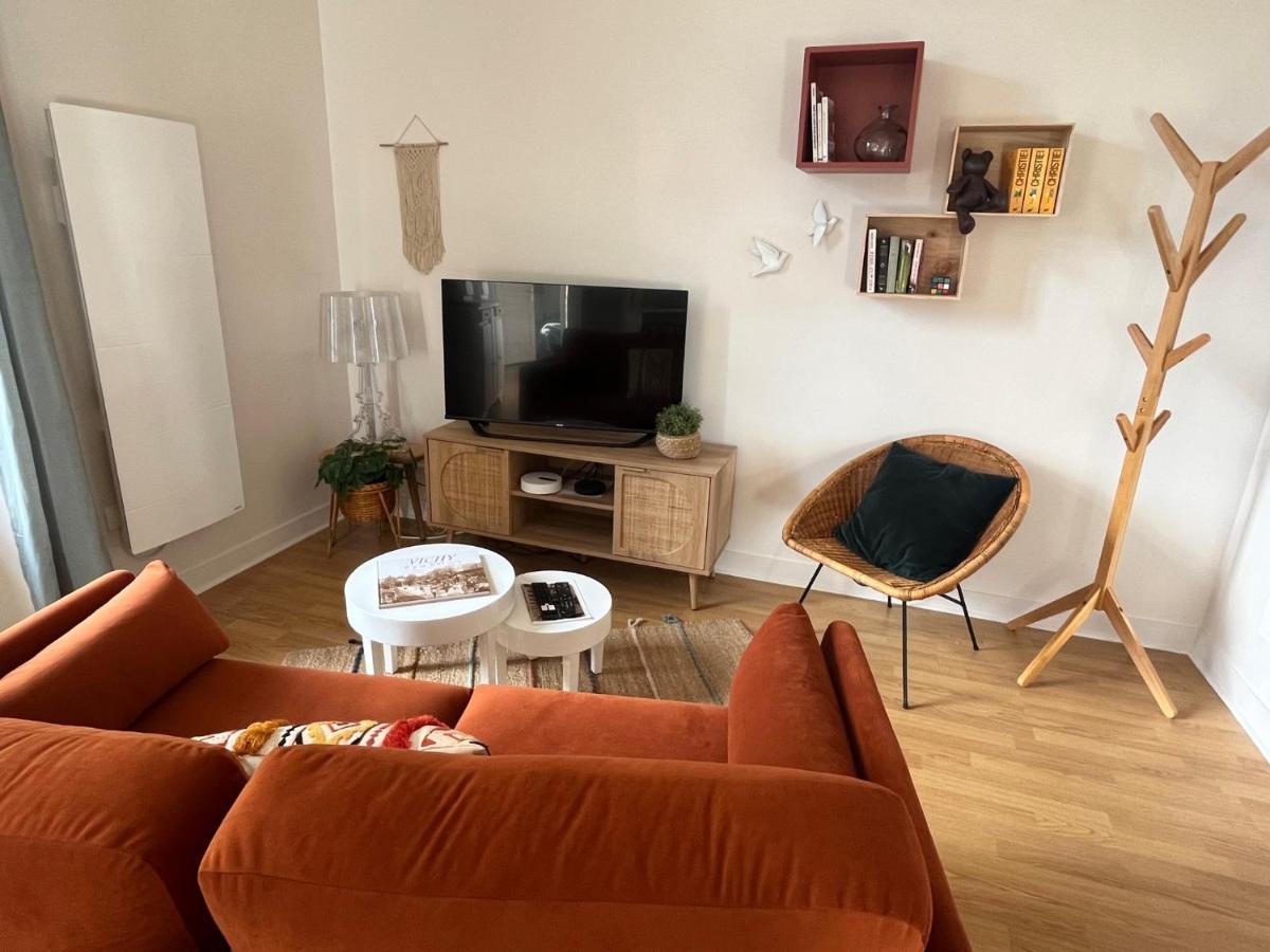 Appartement Calme Avec Balcons & Vue Sur Thermes Vichy Zewnętrze zdjęcie